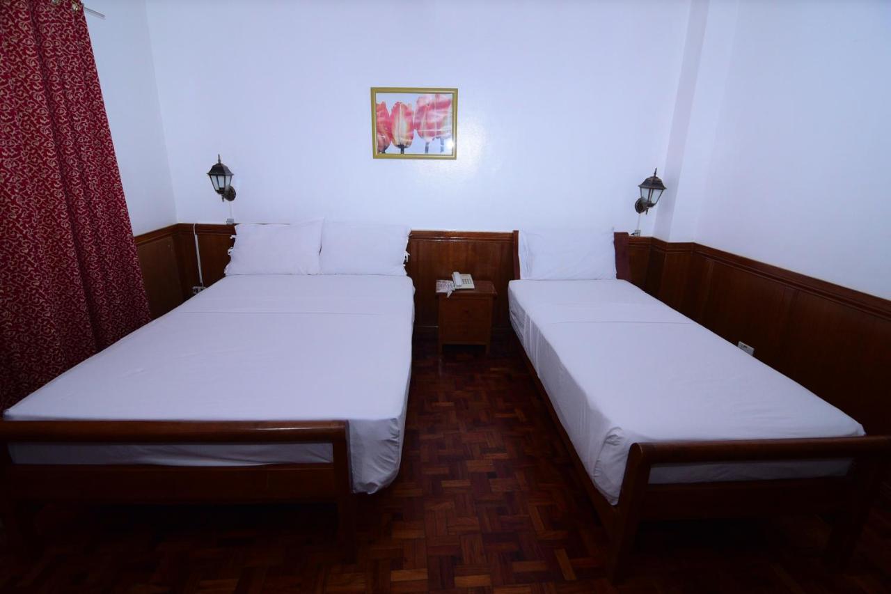 Ang Tahanan Ni Aling Meding Hotel And Restaurant San Pablo Exteriör bild