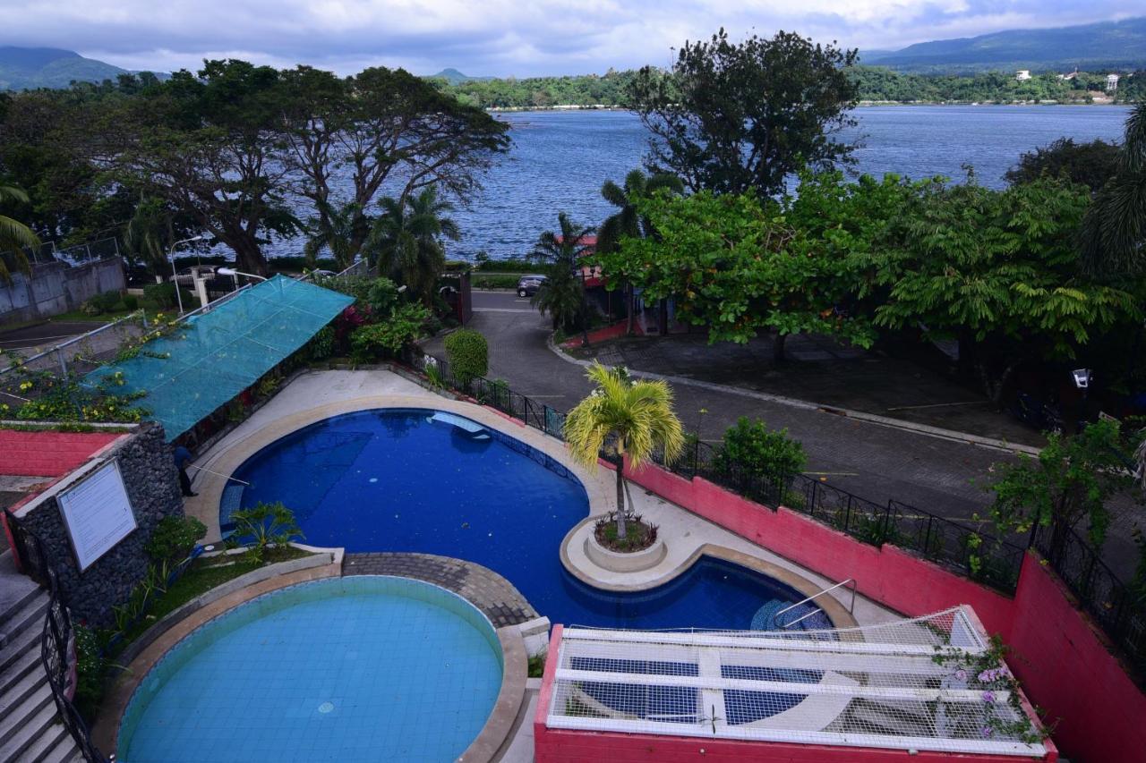 Ang Tahanan Ni Aling Meding Hotel And Restaurant San Pablo Exteriör bild