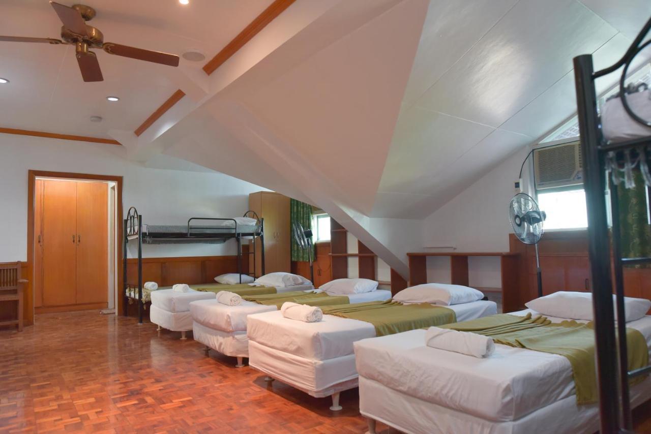 Ang Tahanan Ni Aling Meding Hotel And Restaurant San Pablo Exteriör bild